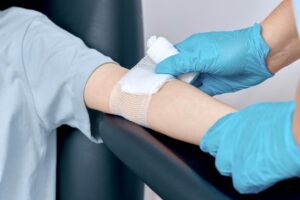 What Families Should Know About Wound Care After a Hospital Stay