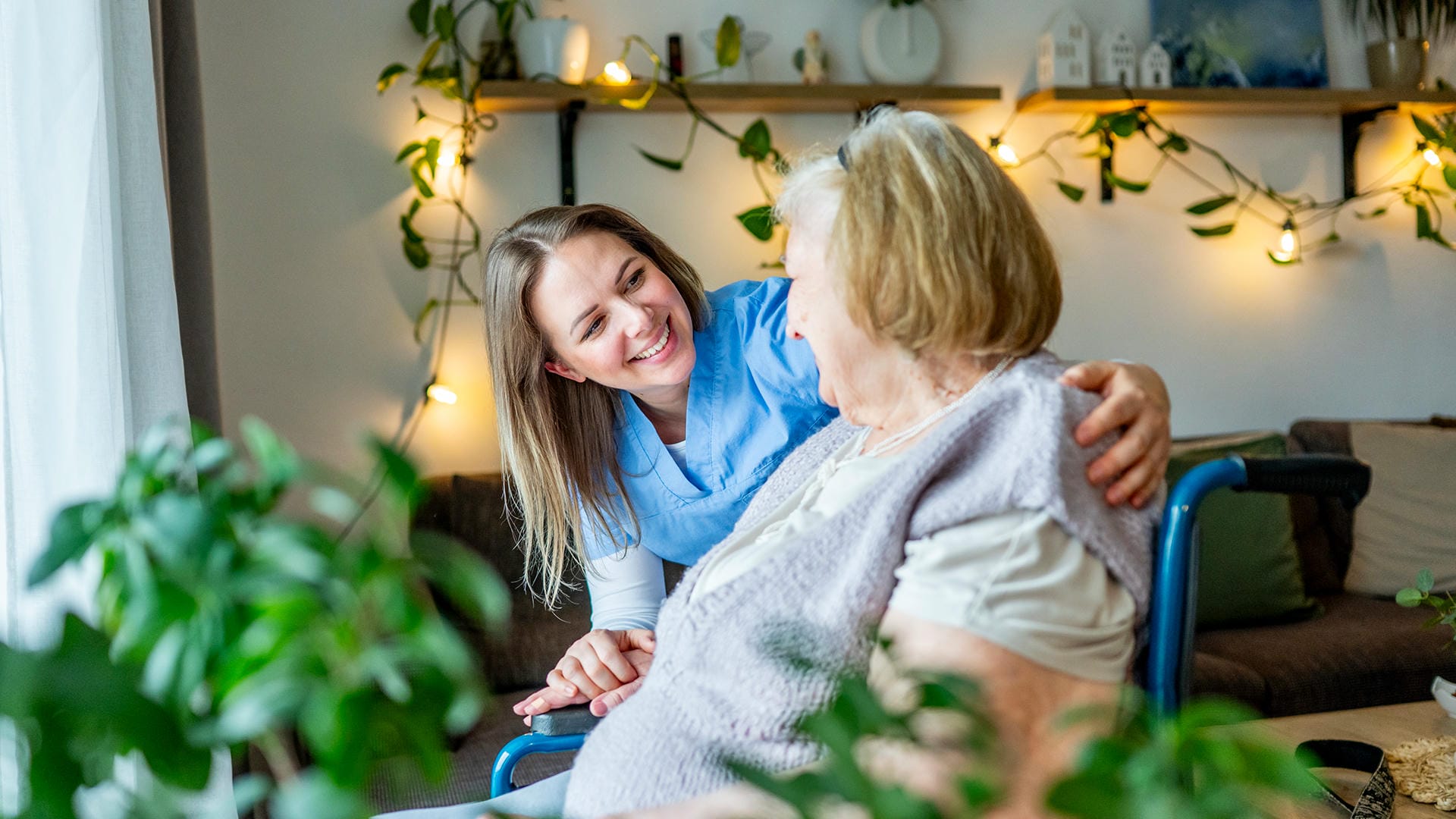 Halloween Weekend and the 2026 Time Change: Keeping Dementia Routines Steady at Washington Center (Dementia Care in Argyle, NY)